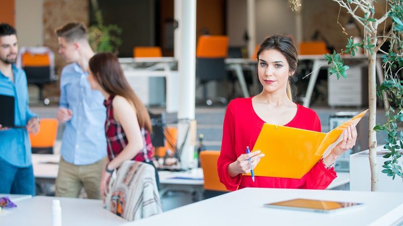 Gebruikelijkloonregeling niet van toepassing door omvang werkzaamheden  