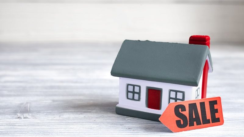 Verkoop woning aan bv tegen (te) hoge prijs. Bevoordeling?  