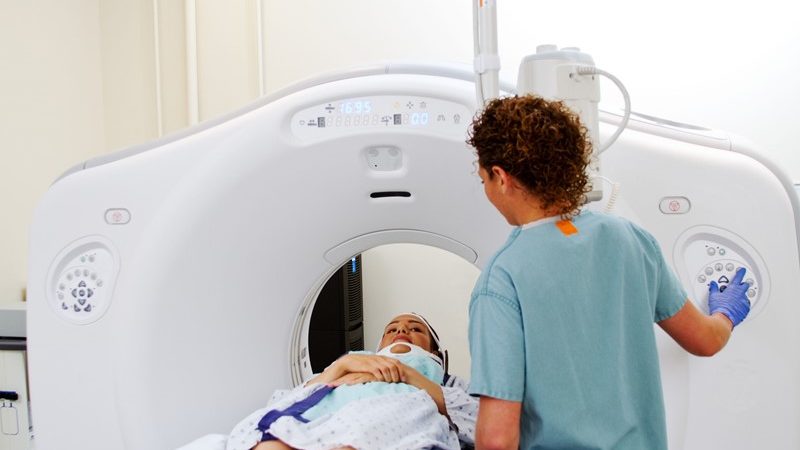 Geen verband tussen ziekte en medisch onderzoek: geen aftrek kosten  