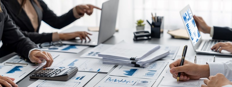 Belastingdienst controleert in 2025 extra op zakelijke kosten  