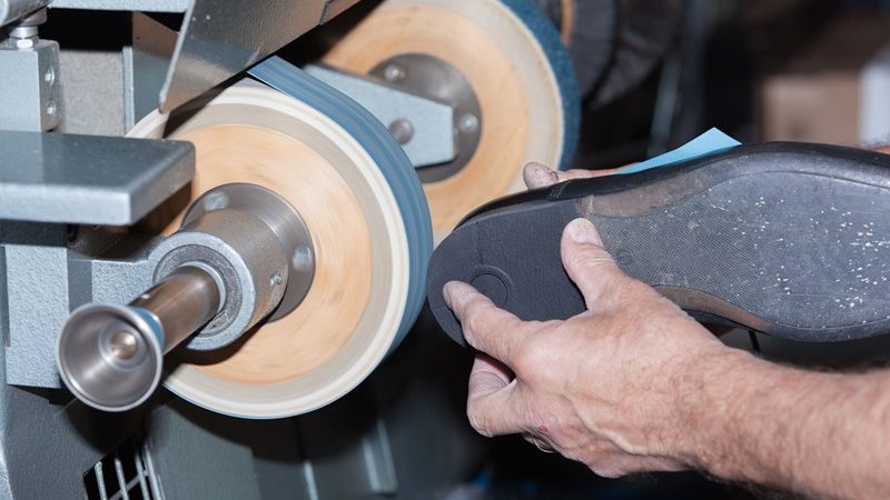 Schoenherstelbedrijf verliest rechtszaak over gestolen kasomzet  